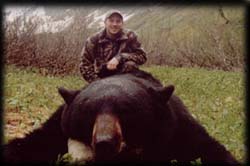 Brent Benson of Illinois with a nice spring Black Bear