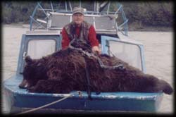 Keith Redding of Brookfield, WI with his Archery Fall Brown Bear